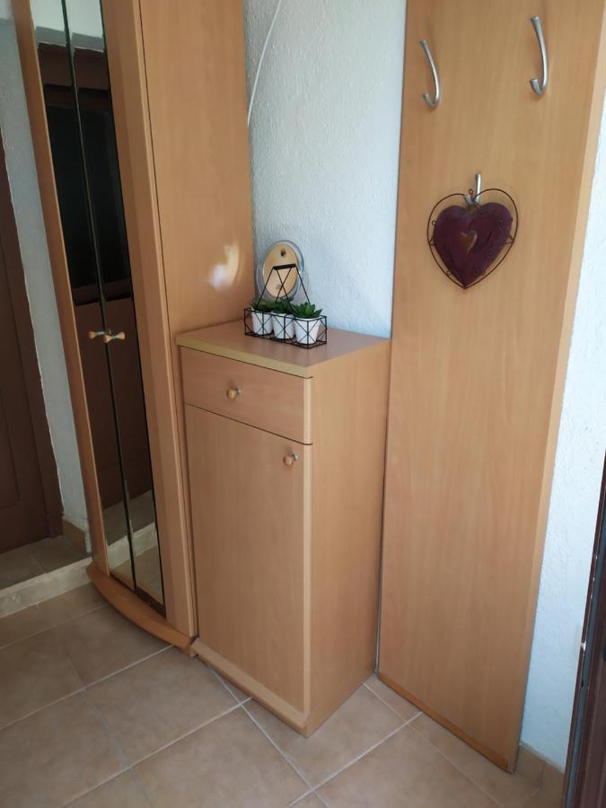 Guesthouse Wish สตารีกราด ภายนอก รูปภาพ